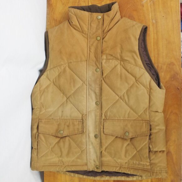 L.L. Bean Jackets & Blazers - LL Bean Ladies' Treated Quilted Cotton Down Vest Small